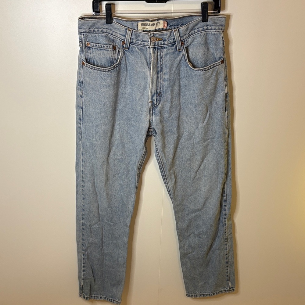 Levi's Relaxed Fit Light Blue Jeans